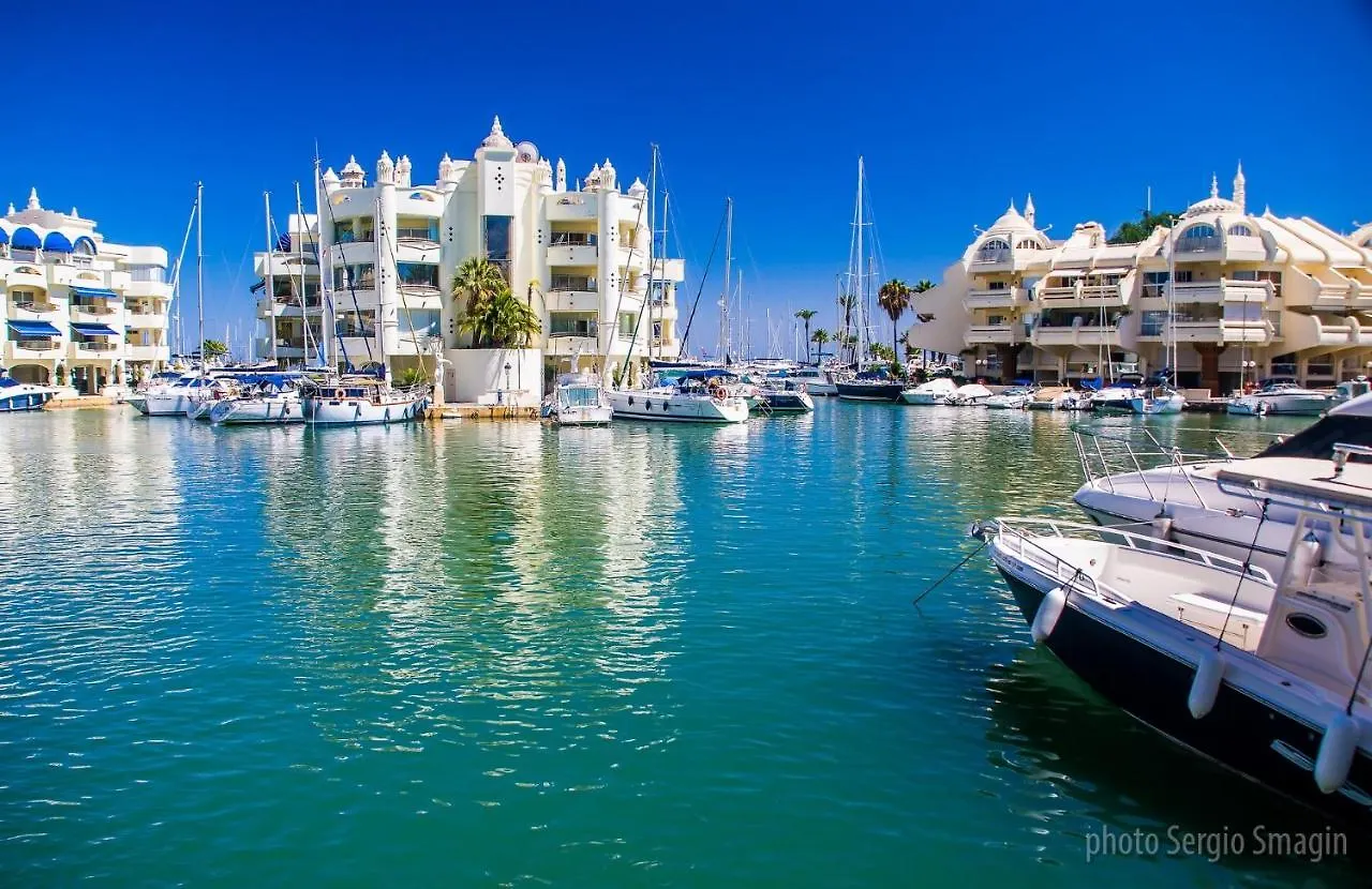 Los Patos II Apartamentos - A 300 m de playa - Piscina - PARKING GRATIS - EXCELENTE CONEXION WIFI Benalmádena