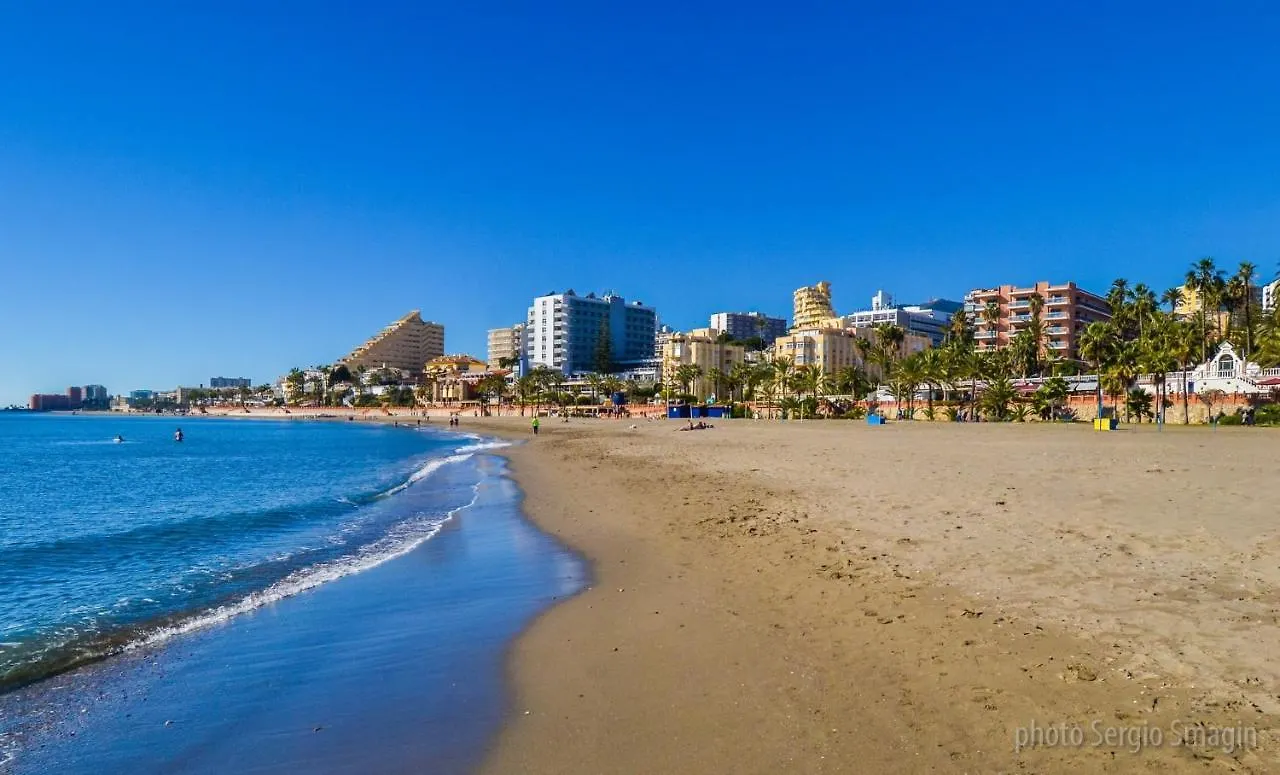 Apartment Los Patos II Apartamentos - A 300 M De Playa - Piscina - Parking Gratis - Excelente Conexion Wifi Benalmadena Spain