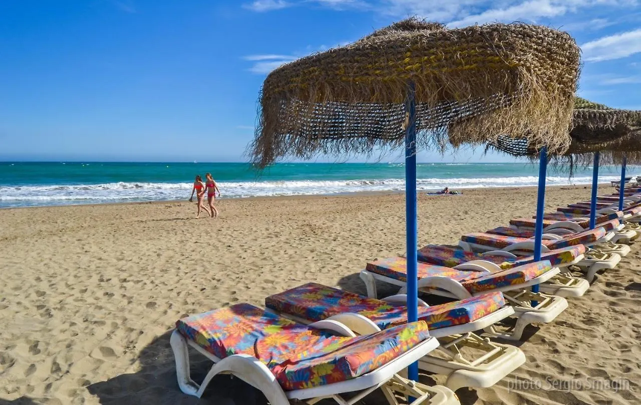 Los Patos II Apartamentos - A 300 M De Playa - Piscina - Parking Gratis - Excelente Conexion Wifi Benalmadena Apartment